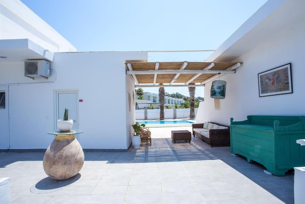 Rosie'S Studios 4 Faliraki Ngoại thất bức ảnh